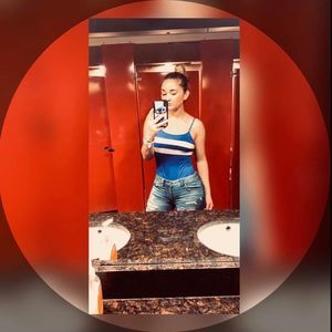 Meet your Posher, Kenia